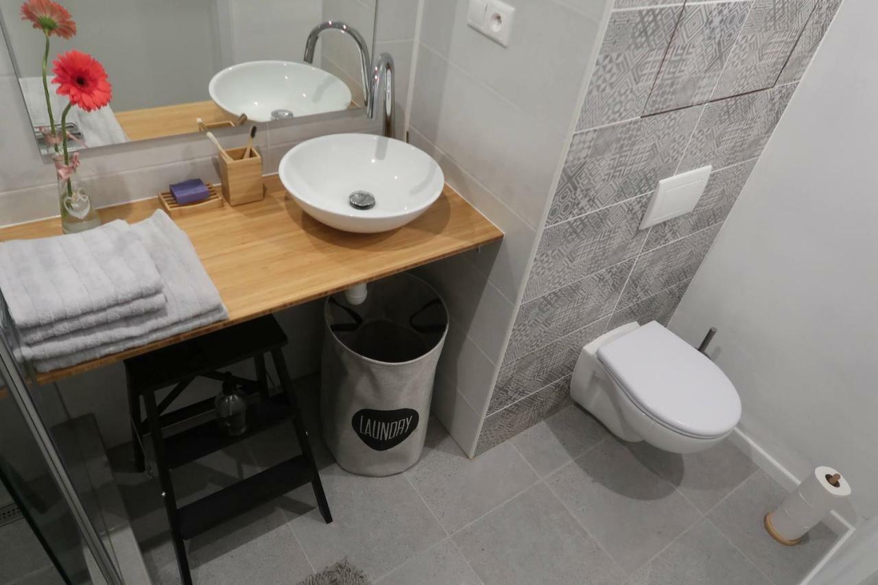 Hniezdo V Raji 1 - Luxurious Apartment 3 Min Walk To City Center Spišská Nová Ves Eksteriør bilde